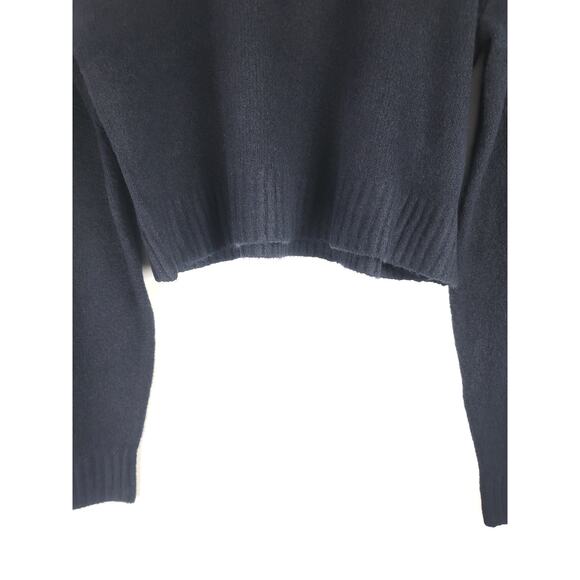 NWT True Religion Cropped Sweater - Large - Picture 6 of 9